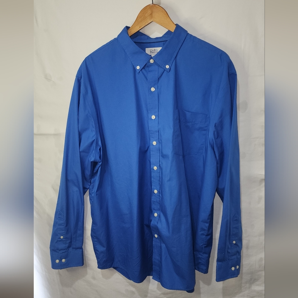 Croft & Barrow button up dress shirt